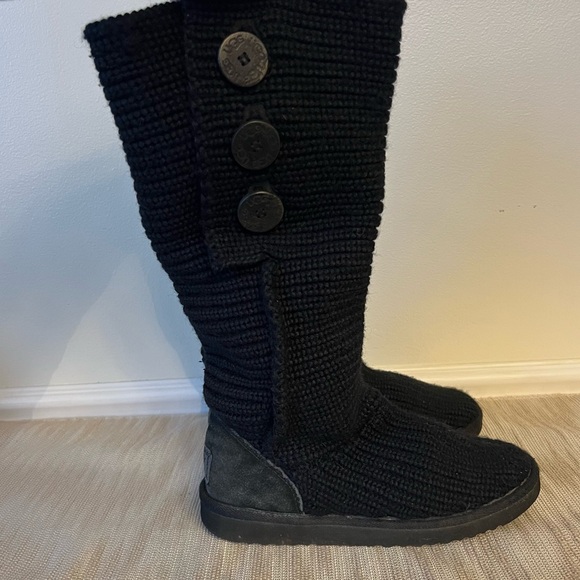 Ugg Classic Cardi Black sweater boots Women’s Sz 7 - Picture 7 of 16
